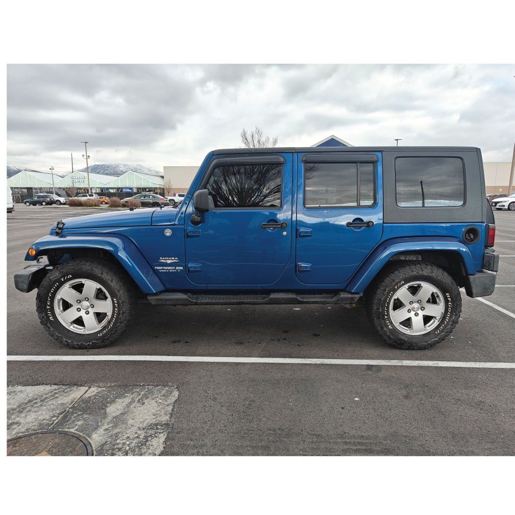 2010 JEEP WRANGLER Sahara