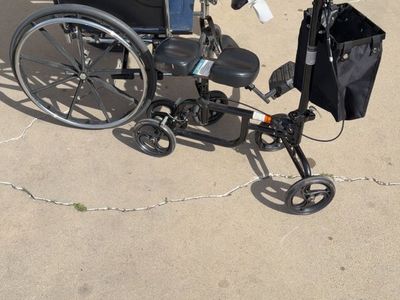 KNEE SCOOTER WITH BASKET OR WIDE WHEELCHAIR