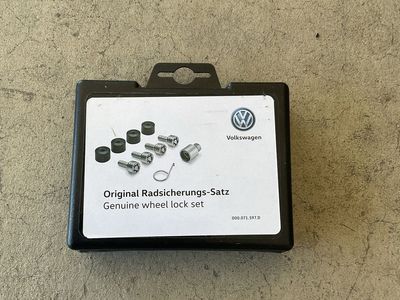VW wheel lock set