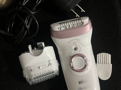 Braun Silk-épil 9 SensoSmart Epilator with Attachments & Power Cord