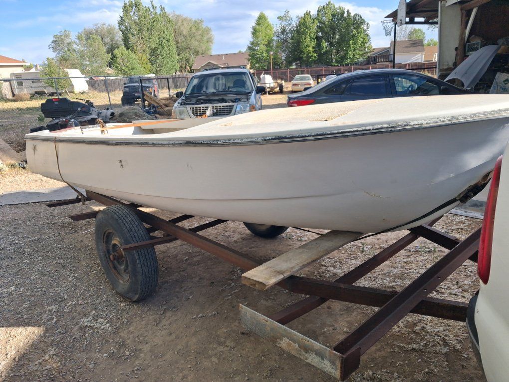 fishing boat lake boat