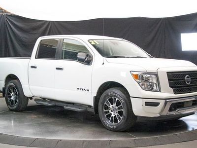 2021 Nissan Titan SV