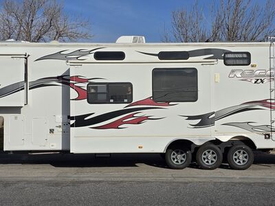 2008 Jayco Recon 37 feet 3 slides 12 foot garage separate living area 1 Owner immaculate