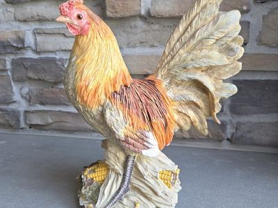 Decorative Rooster Figurine Chicken Statue Farmhouse Decor