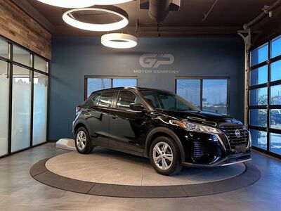 2023 NISSAN KICKS S
