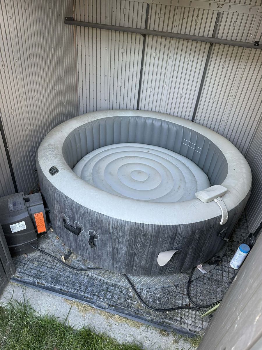 Intex Pure Spa 4 Person Spa/Hot Tub