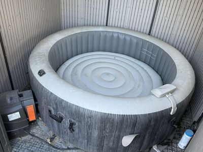 Intex Pure Spa 4 Person Spa/Hot Tub