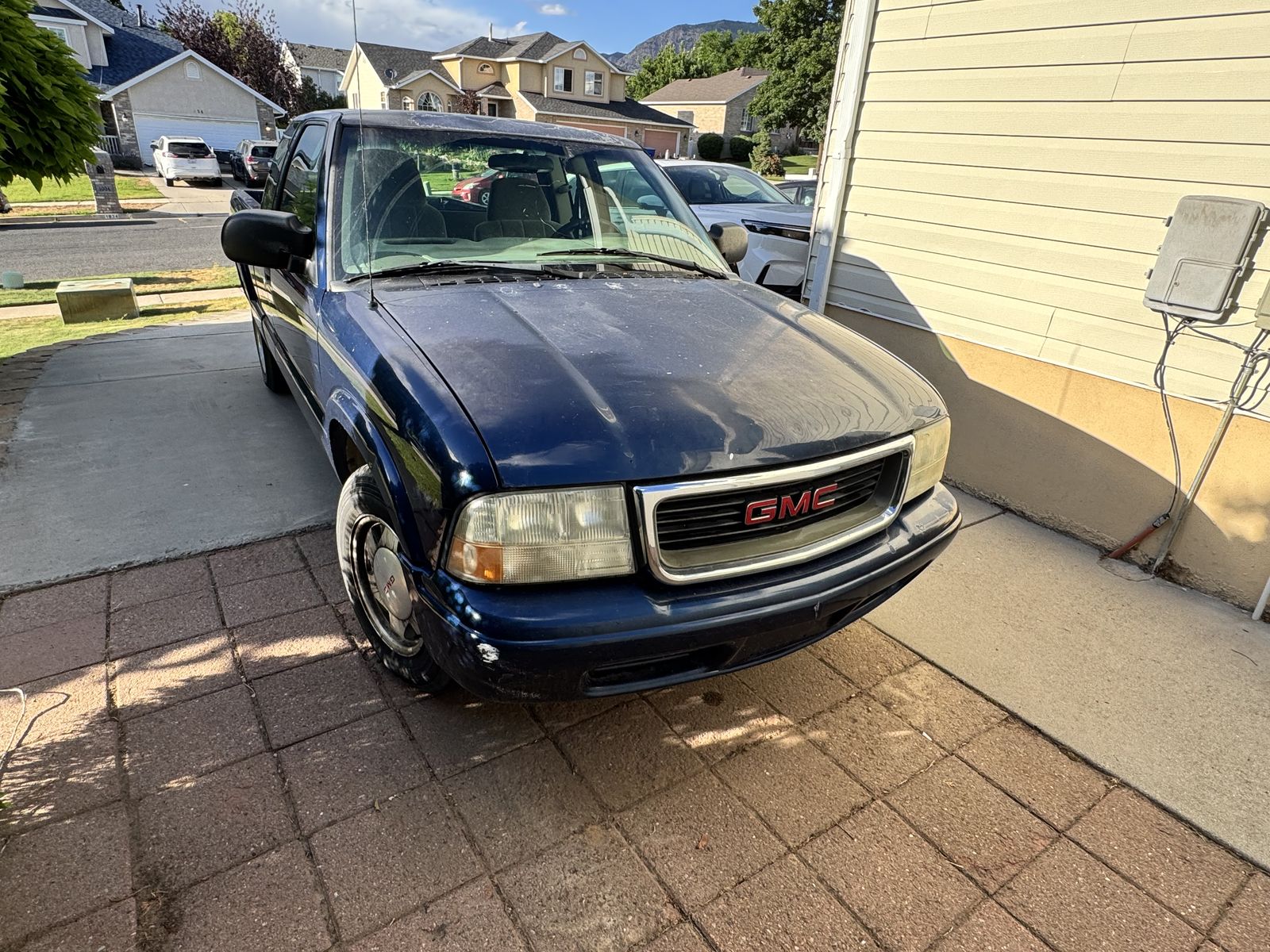 2002 GMC Sonoma SLS