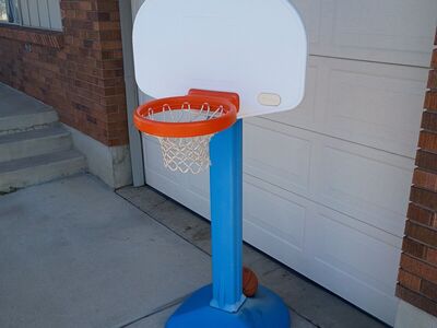 Little Tykes Basketball Hoop