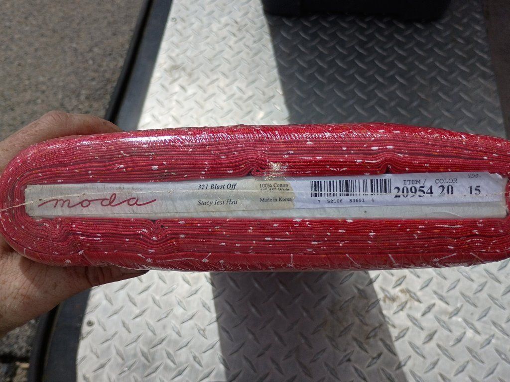 Main image 3