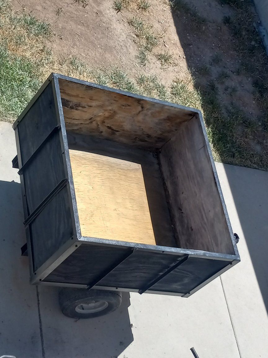 Main image 6