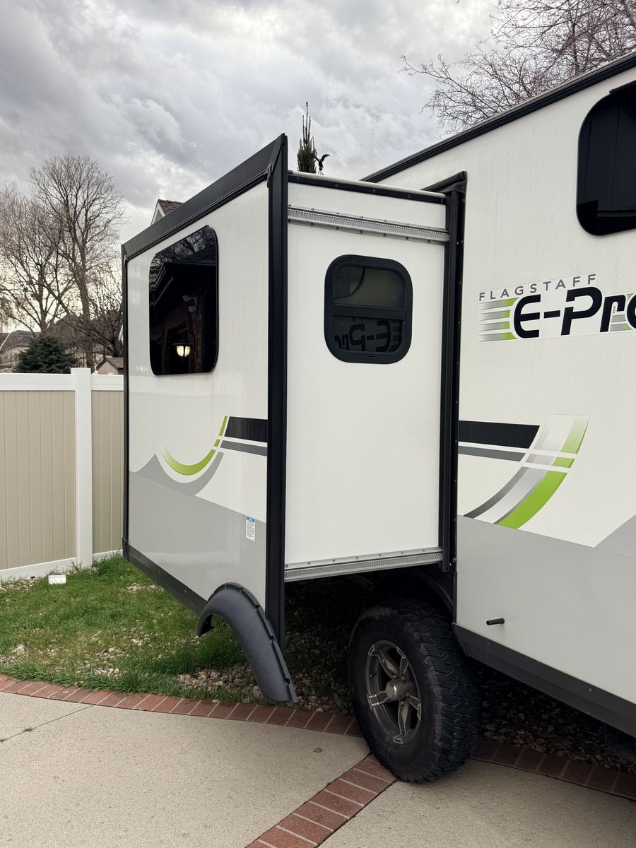 2023 Flagstaff E-Pro 20BHS - Excellent Condition - SUV Towable Bunkhouse!