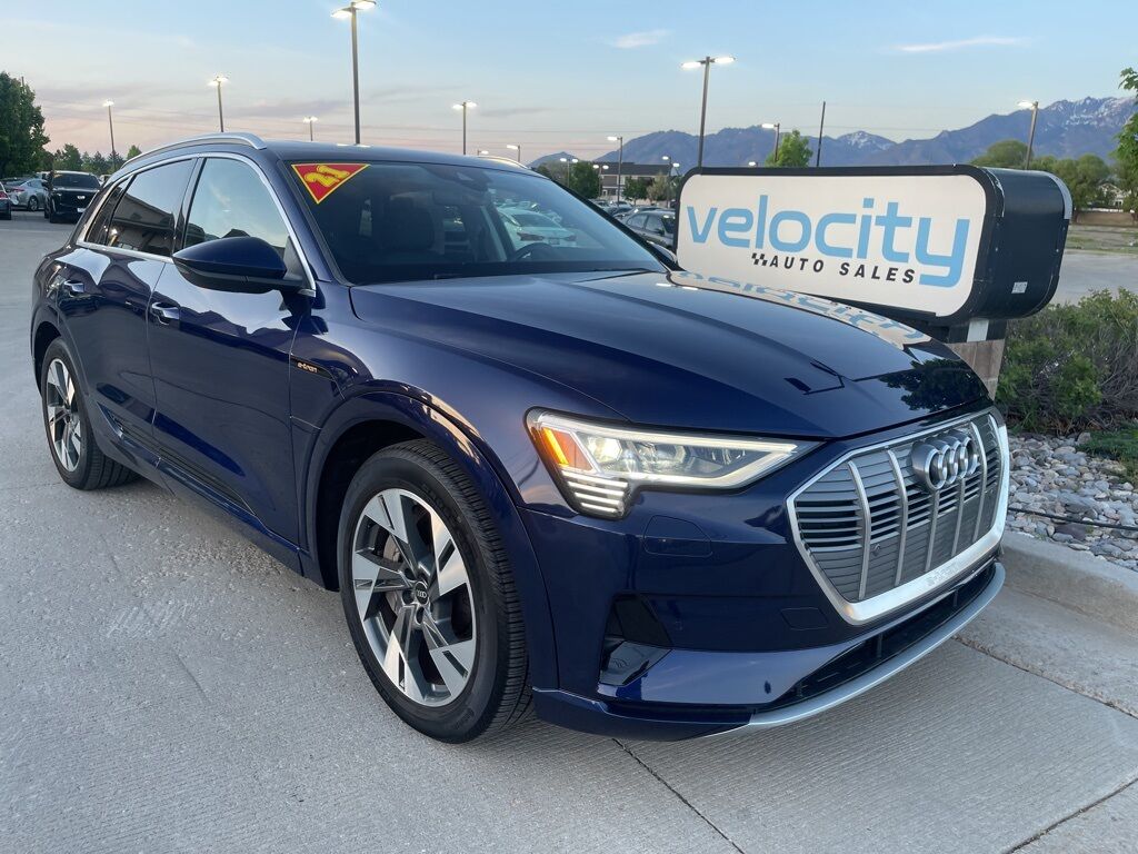 2021 Audi e-tron SUV quattro Premium