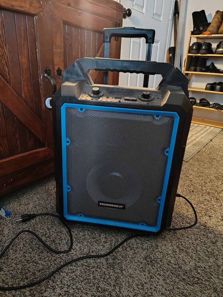 Hummer Bluetooth Karaoke speaker