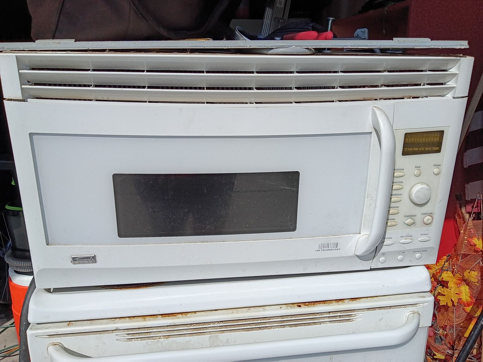 Microwave oven