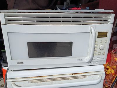 Microwave oven