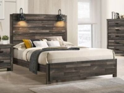 NEW Queen BED - NEW IN BOX