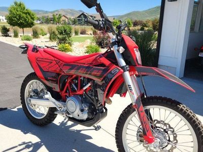 2024 Gas Gas ES 700