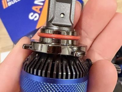 New in box 9005 LED Headlight Bulbs