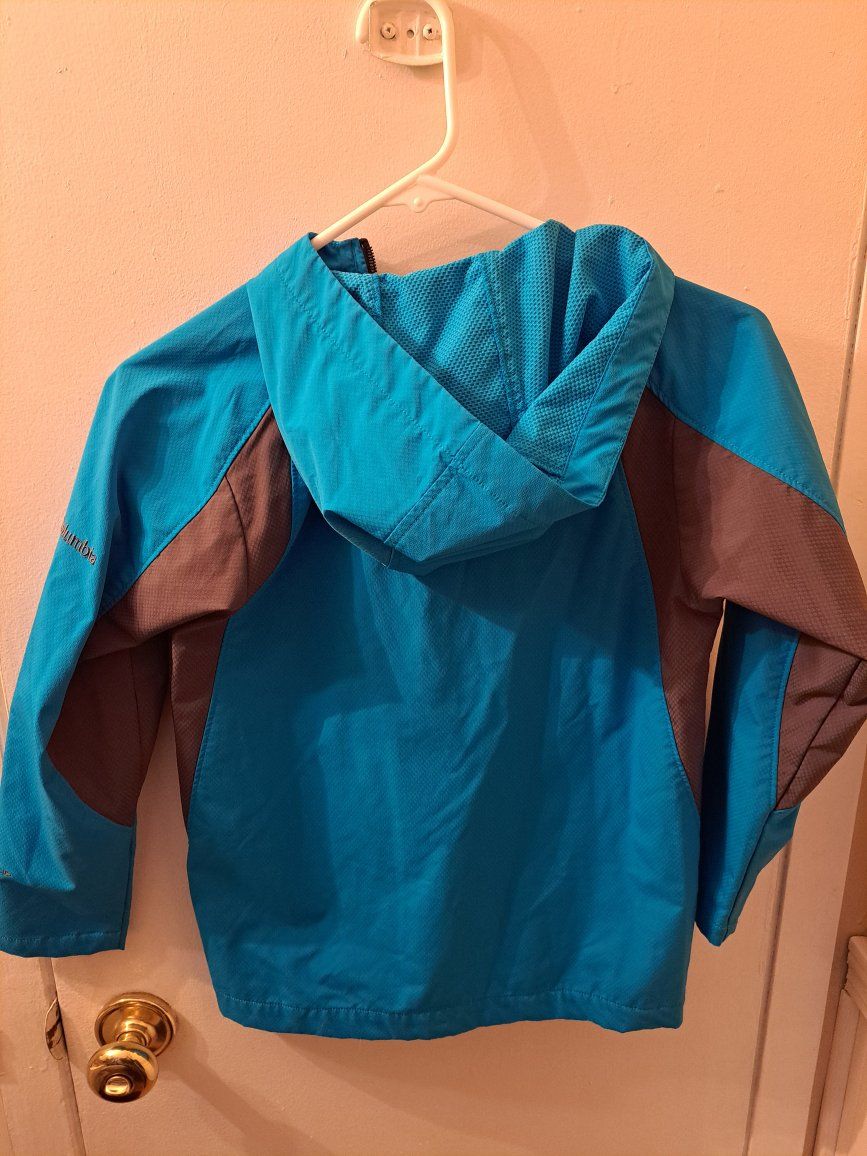 Main image 6