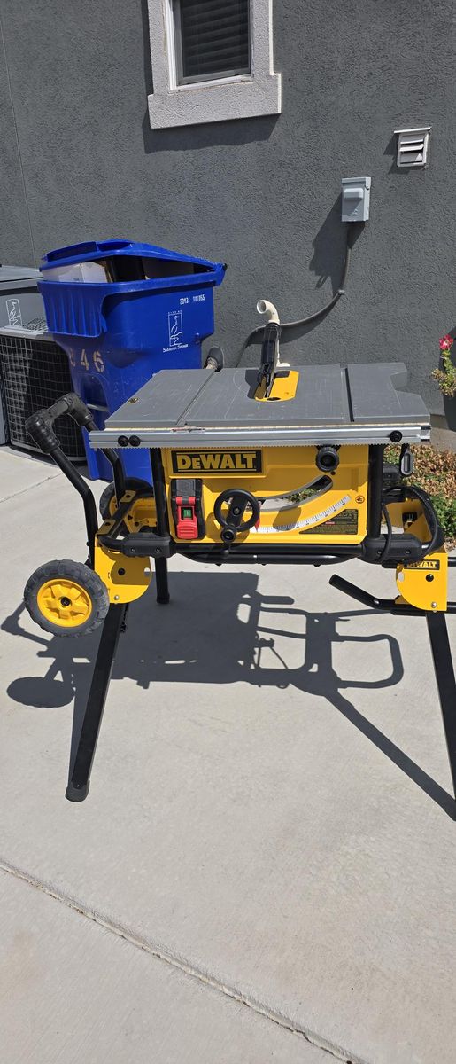 Dewalt Table Saw With Rolling Stand