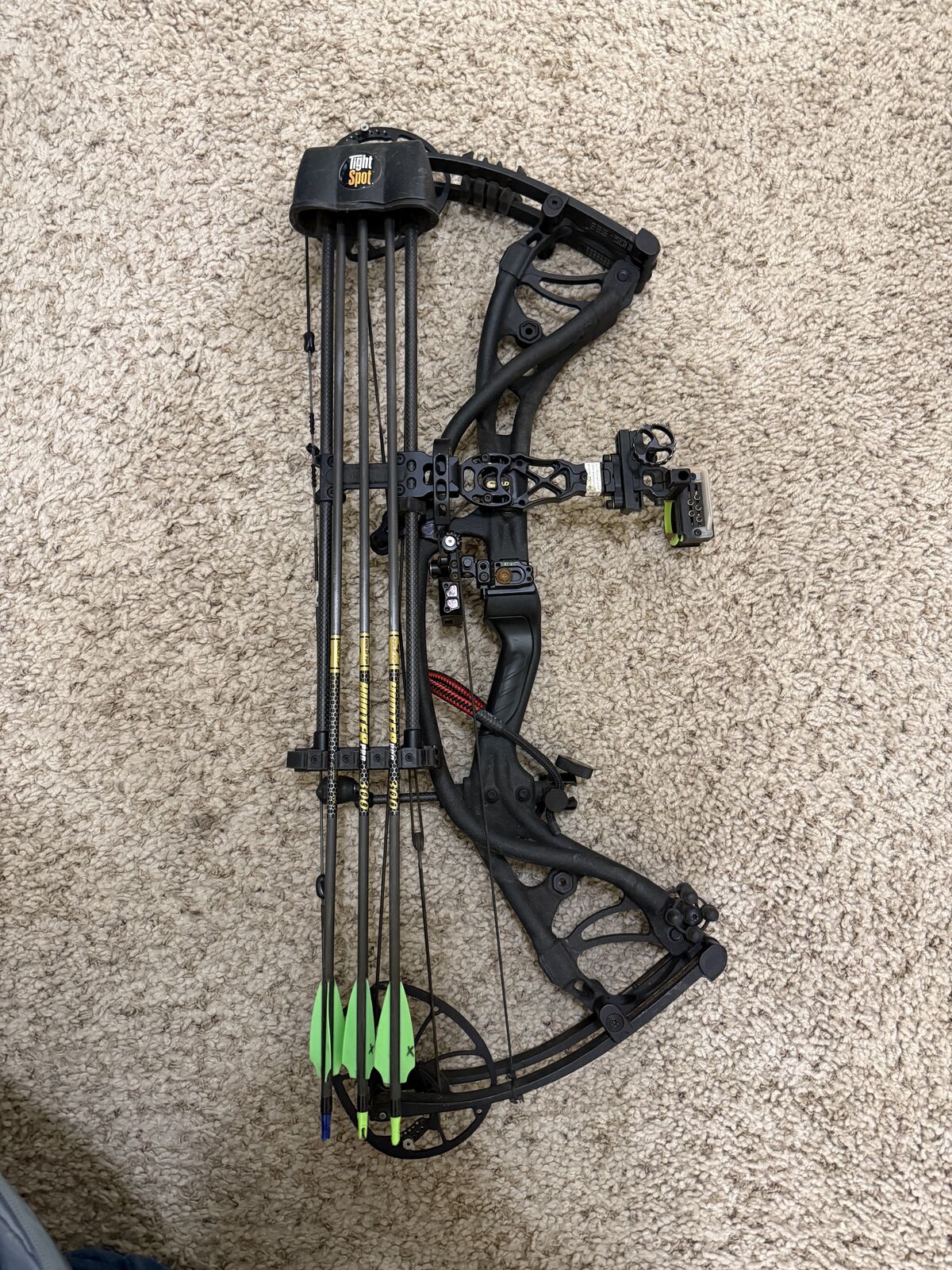 Hoyt RX3 Carbon Bow