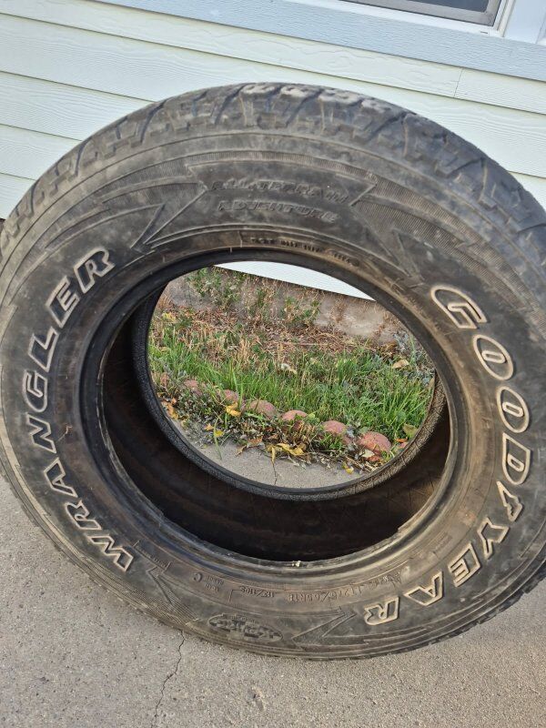 LT 275 65 R18 Tires