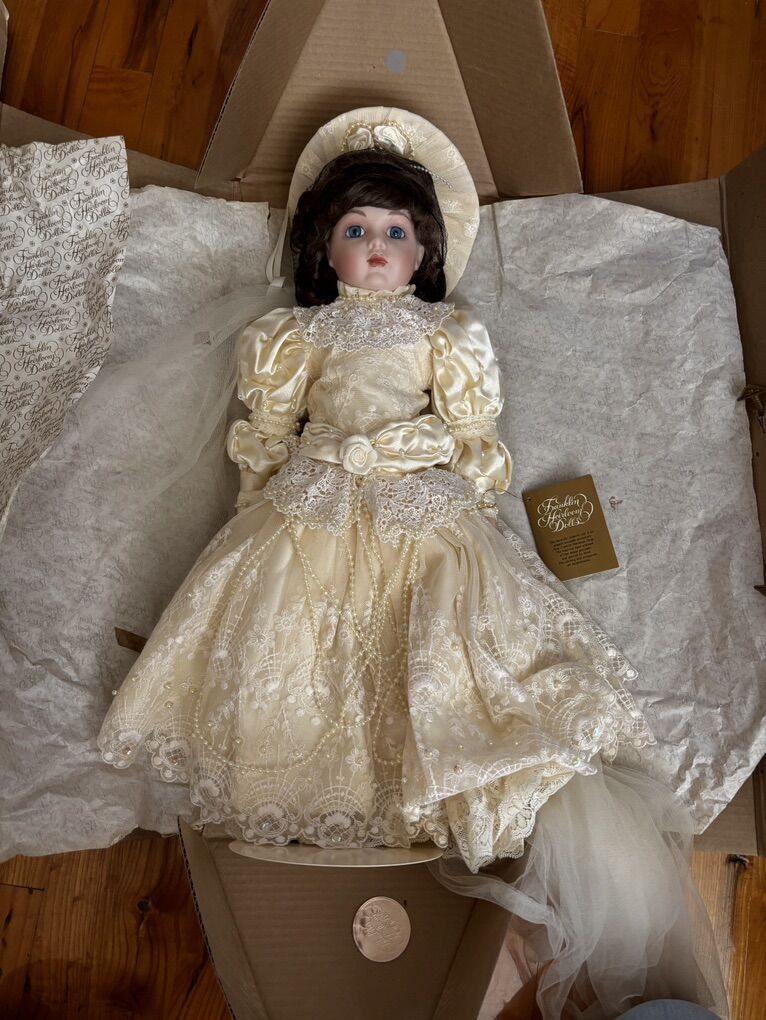 BeBe Bru Victorian Bride Franklin Heirloom Doll