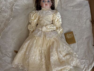 BeBe Bru Victorian Bride Franklin Heirloom Doll