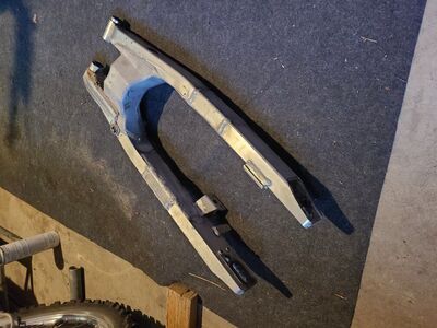 1989 - 90 Honda CR500 extended swingarm OBO