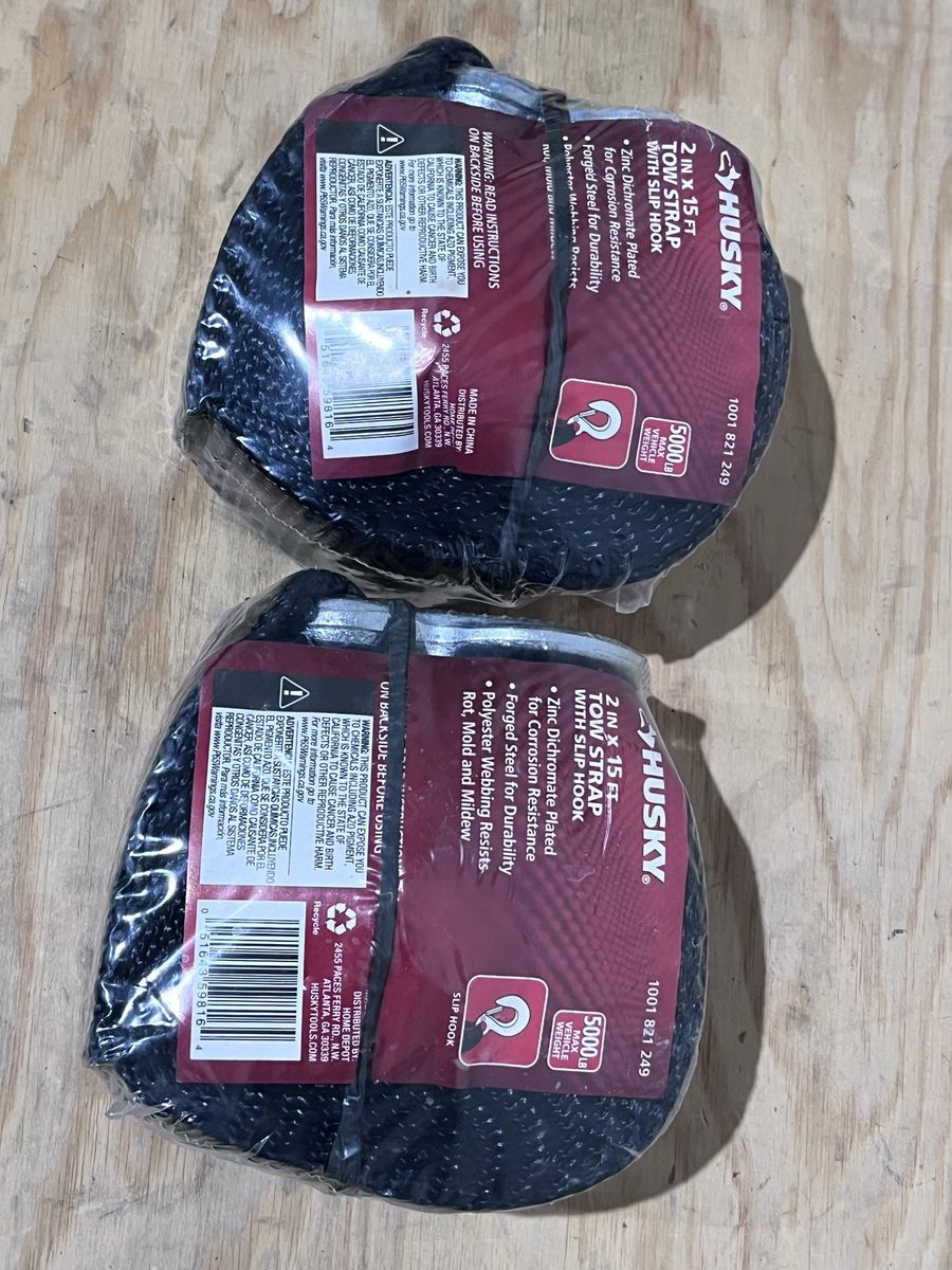 Husky Tow Straps — Brand New in Package (2 Total)