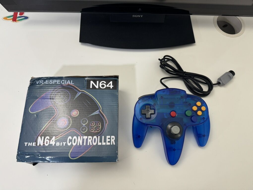 Nintendo 64 / N64 Aftermarket Controller / Blue
