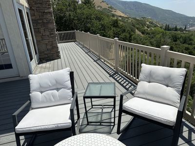 4 Outdoor Chairs And 2 side Tables
