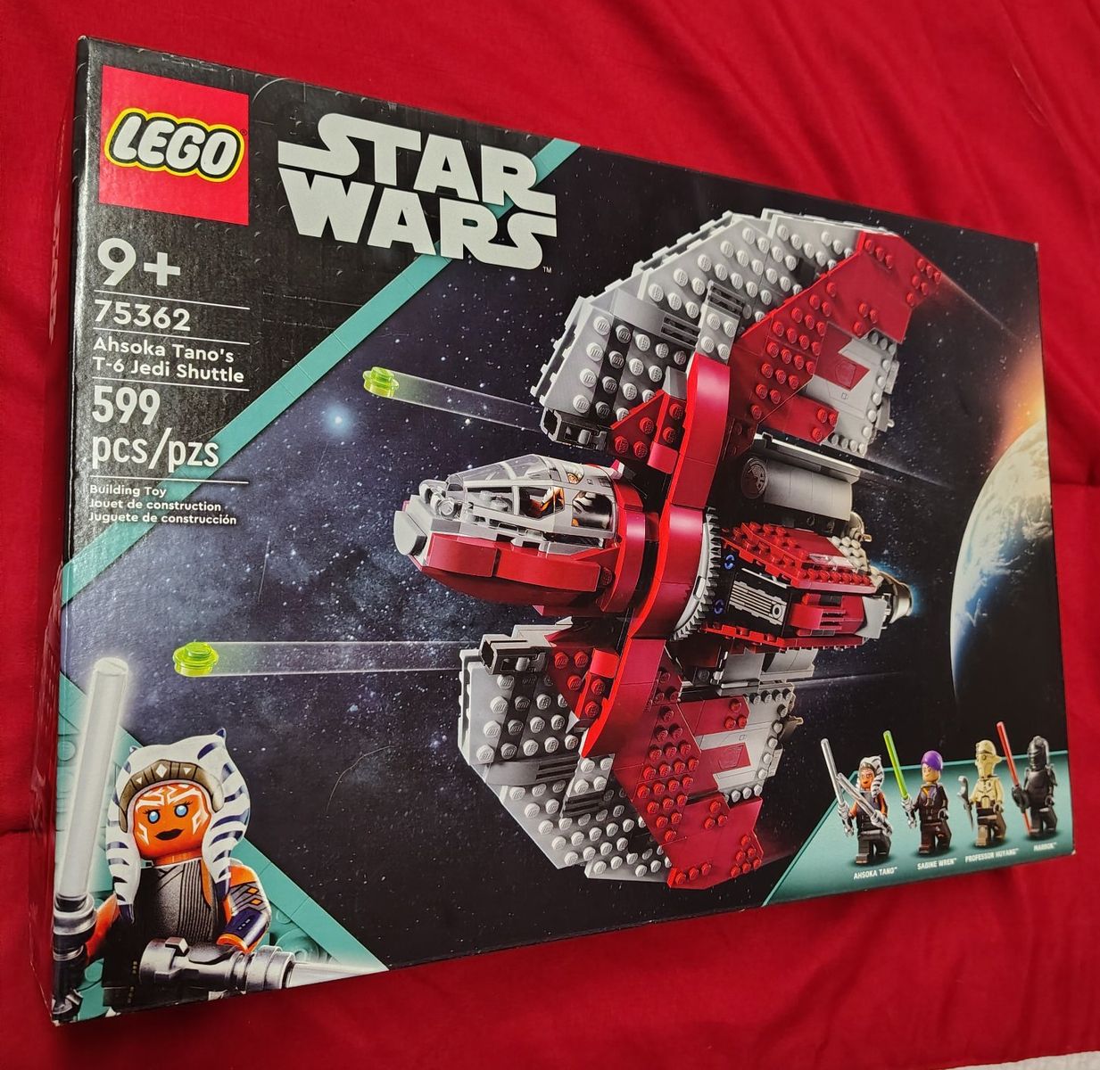 LEGO Star Wars Ahsoka Tano's T-6 Jedi Shuttle Set 75362 (599 Pieces)