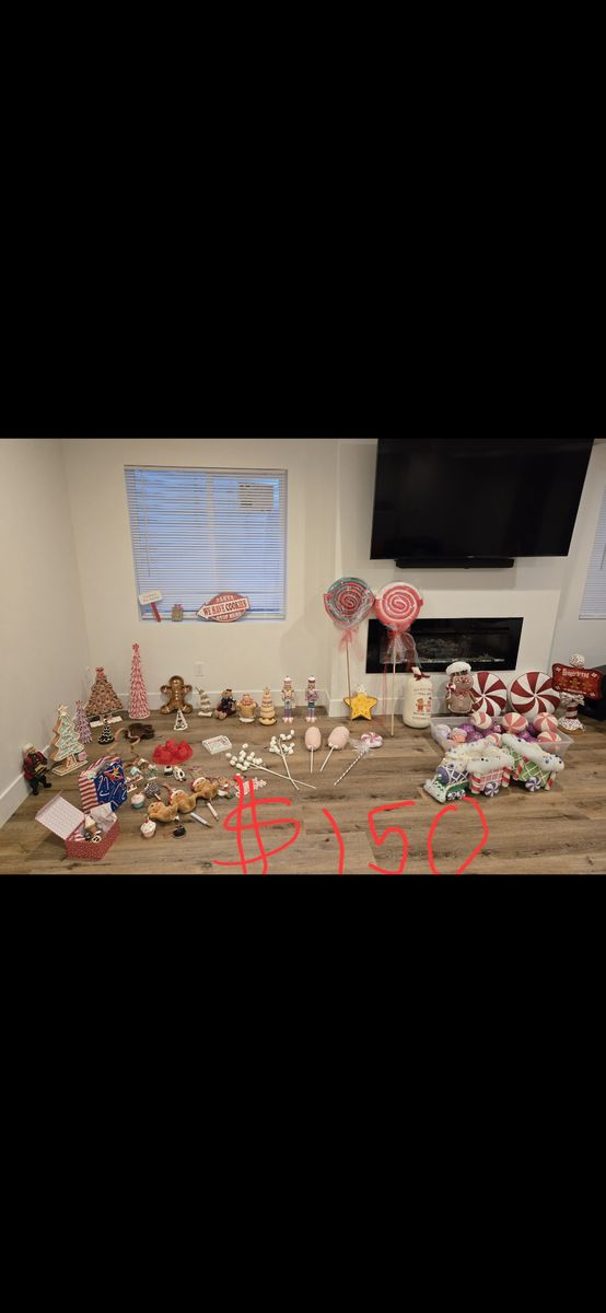 Large Christmas Candy & Gingerbread Themed Decor Lot - Trees, Nutcrackers, Ornaments