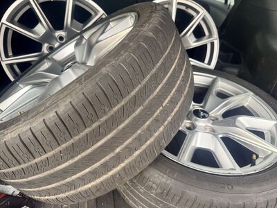 Tires 255/60/19 255-60-R19 5x114.3mm (5x4.5in) 19” Wheels Ford Mustang Explorer 2020-2027 19x8.5 70.5 center bore