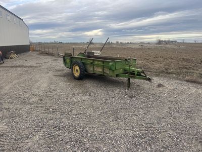 Jhon Deere # 33 Manure Spreader