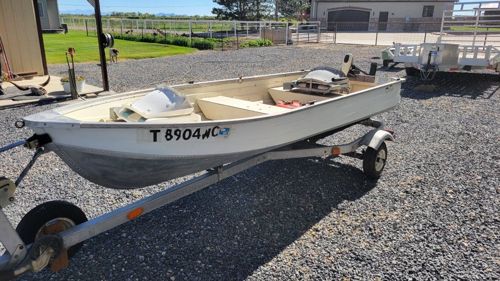 1995 Aluminum Fishing Boat