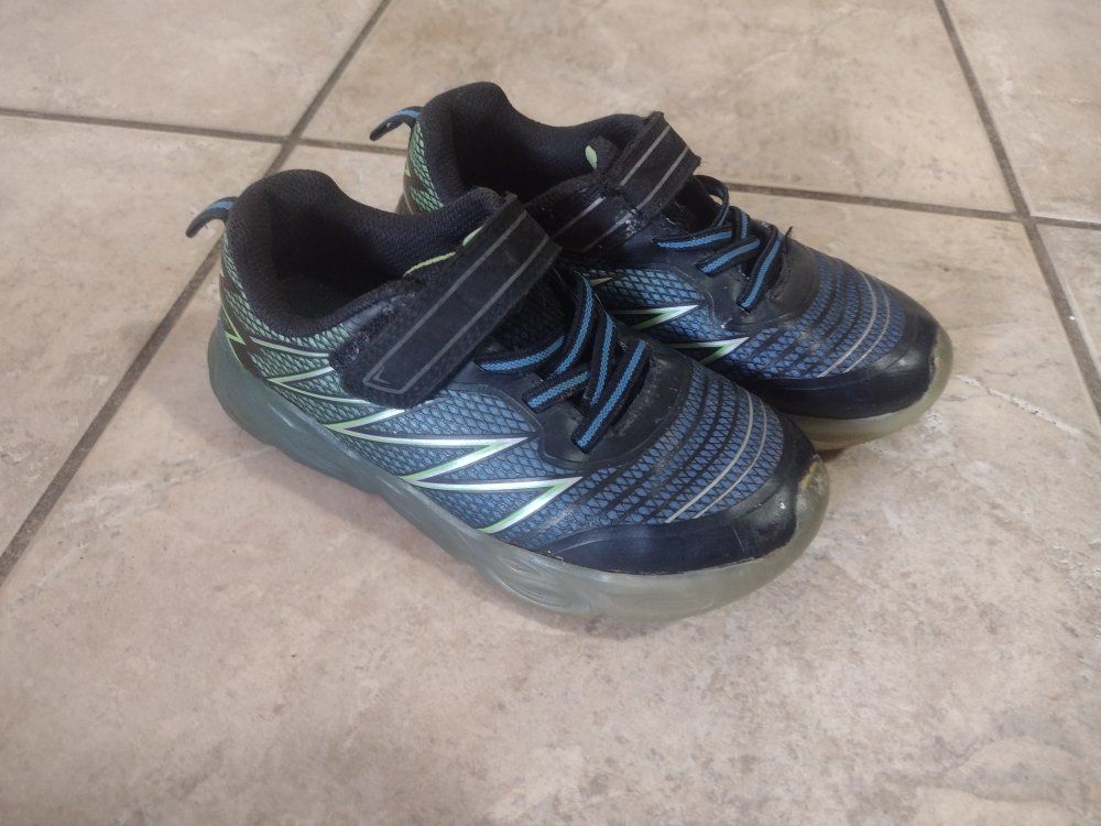 Boys Athletic Sneakers Size 11 Black Blue