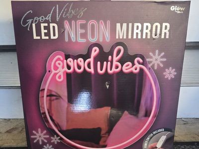 Good Vibes LED Neon Mirror