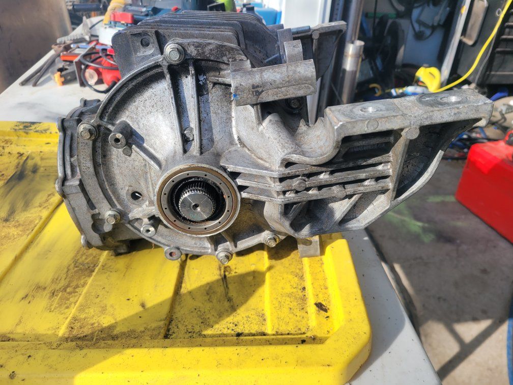 2013 C6 Corvette Grandsport Automatic Rear Differe