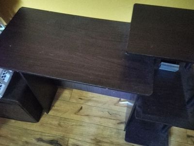 Small desk
