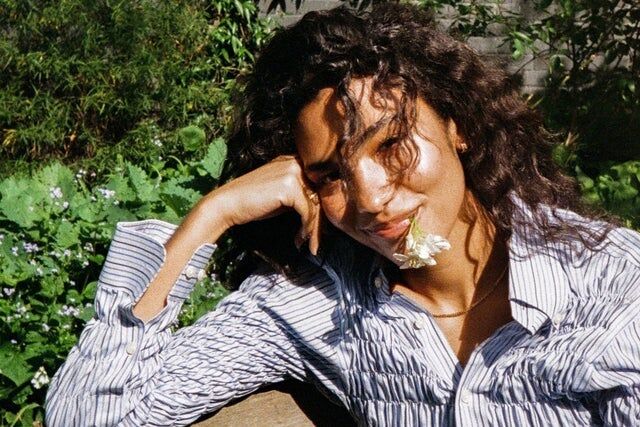 ISO/BUYING x1 Olivia dean : the art of loving live concert ticket (7/22) Maverick Center