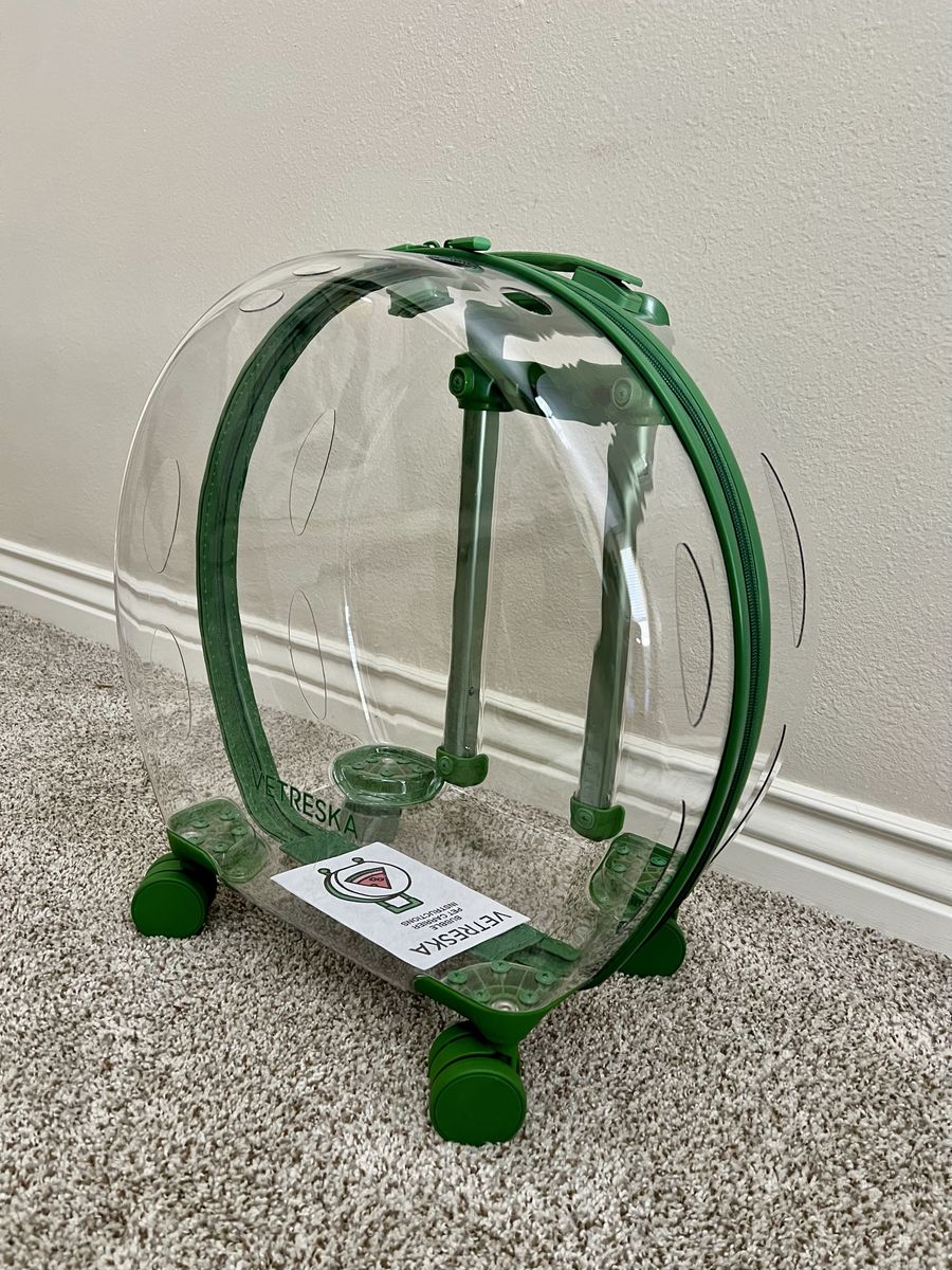NEW Bubble Pet Carrier with Wheels