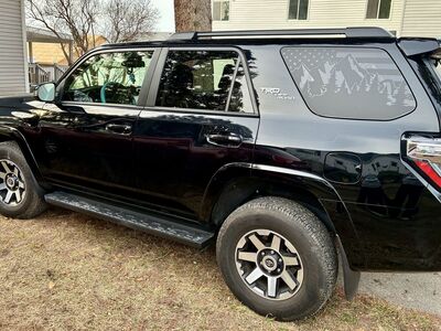 2024 TOYOTA 4RUNNER TRD Off-Road