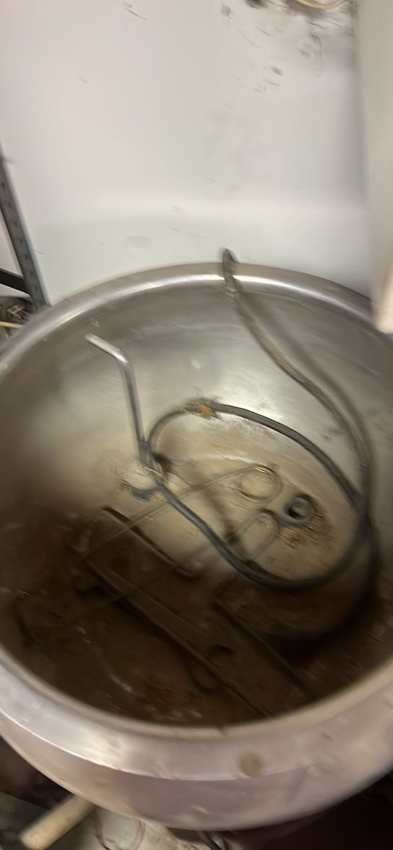 Main image 3