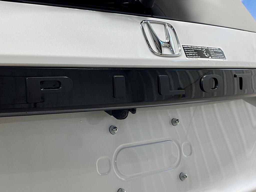 2025 Honda Pilot Touring