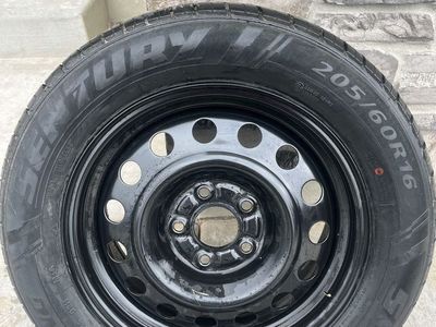 New Sentury 205/60R16