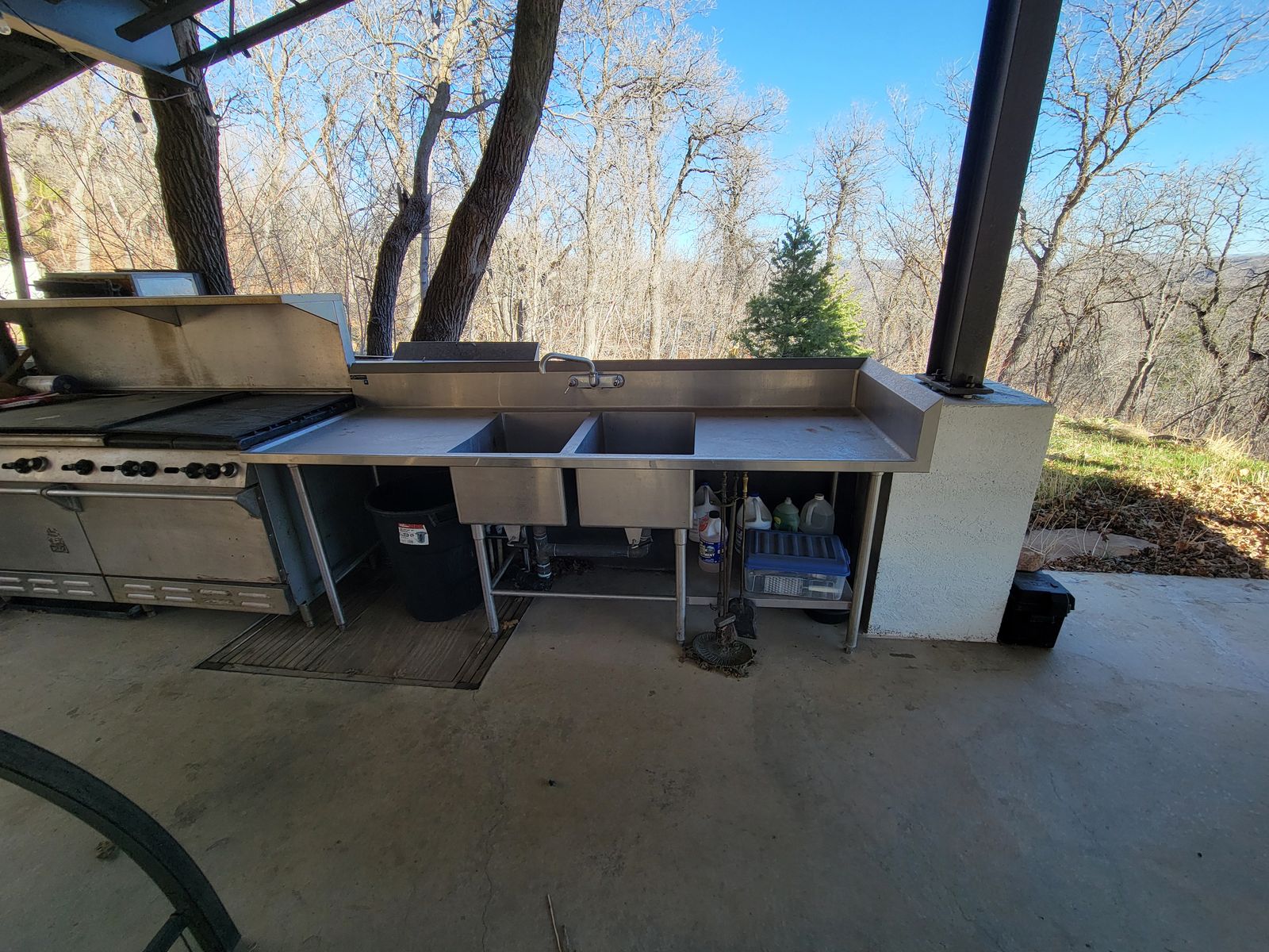 Wolf stove restaurant grade