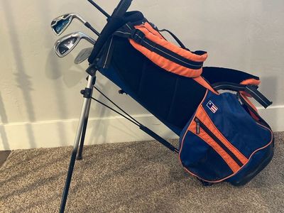 U.S. Kids Golf Clubs Set w/ Stand Bag (age 6-9)